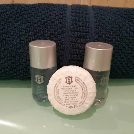 Mariana & Sirus' Marbella